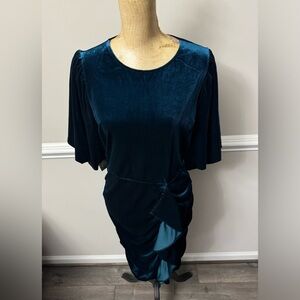 Area‎ Star dress L